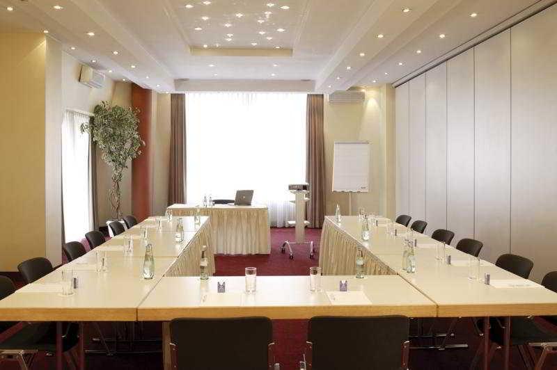 Taste Hotel Heidenheim Esterno foto