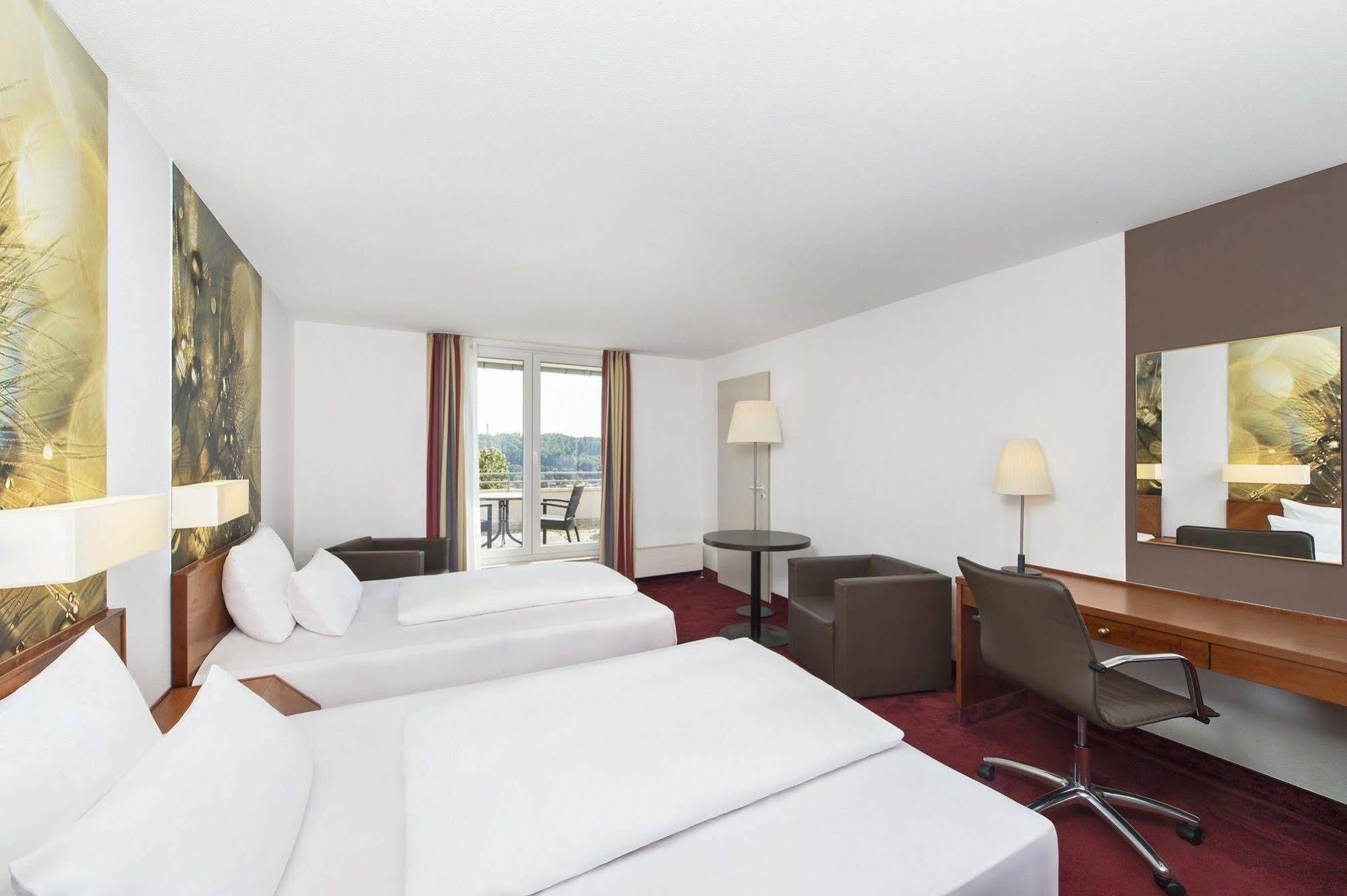 Taste Hotel Heidenheim Esterno foto